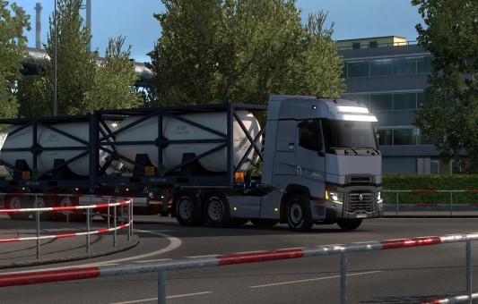 Первый день на Renault Trucks!